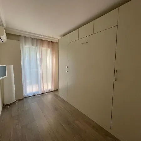 Apartman Confortable Appartement Idealement Situe